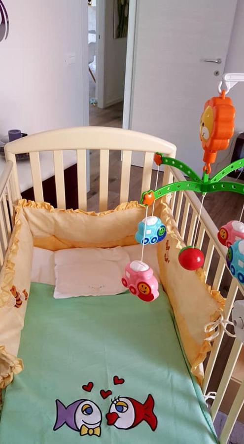 A Casa Di Elsa Apartment Кастеназо Екстериор снимка