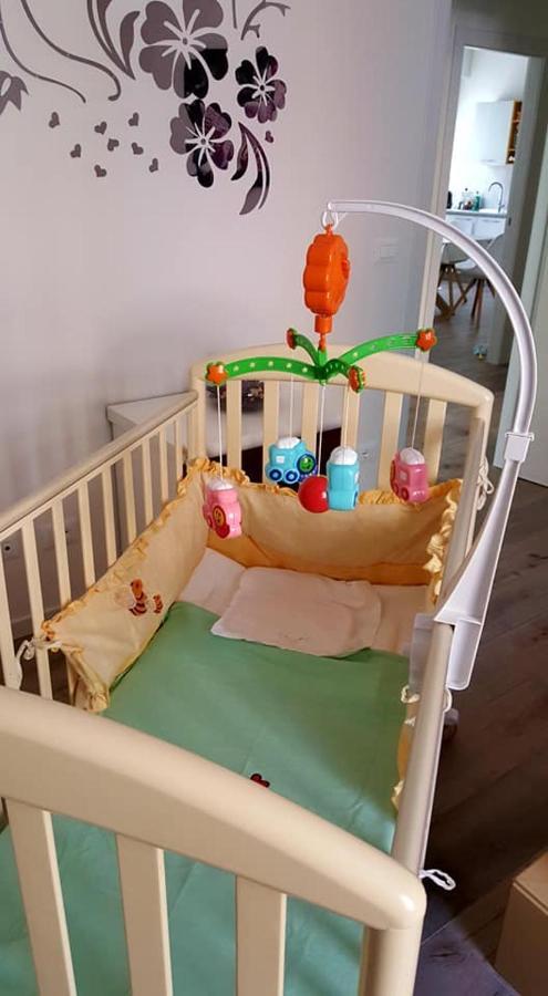 A Casa Di Elsa Apartment Кастеназо Екстериор снимка