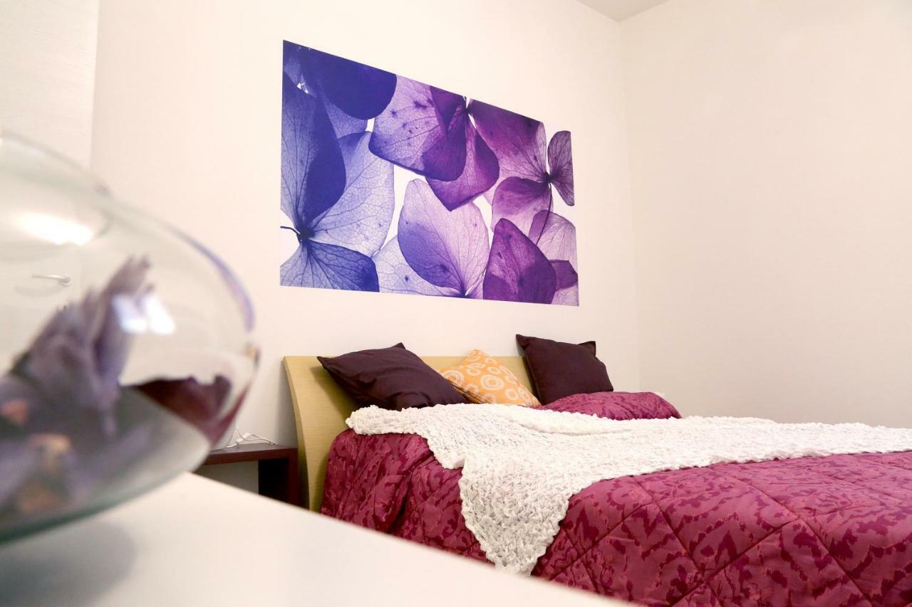 A Casa Di Elsa Apartment Кастеназо Екстериор снимка