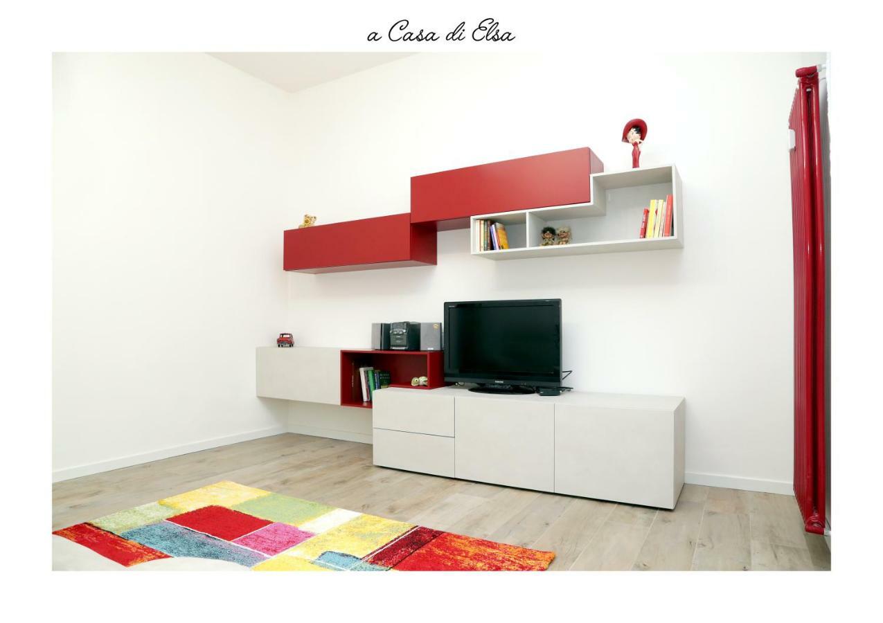 A Casa Di Elsa Apartment Кастеназо Екстериор снимка
