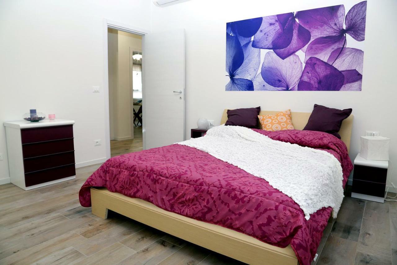 A Casa Di Elsa Apartment Кастеназо Екстериор снимка